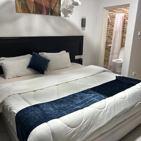 Inzozi Africa House B&B-Gishushu Кигали Экстерьер фото